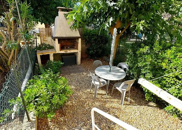 شقة With Garden - Sea View *